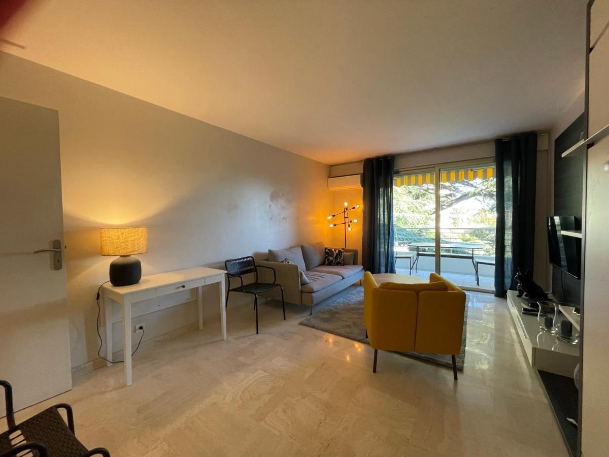 C012-Appartement Confortable Avec Piscine, Tennis Et Grand Parc Канны Экстерьер фото